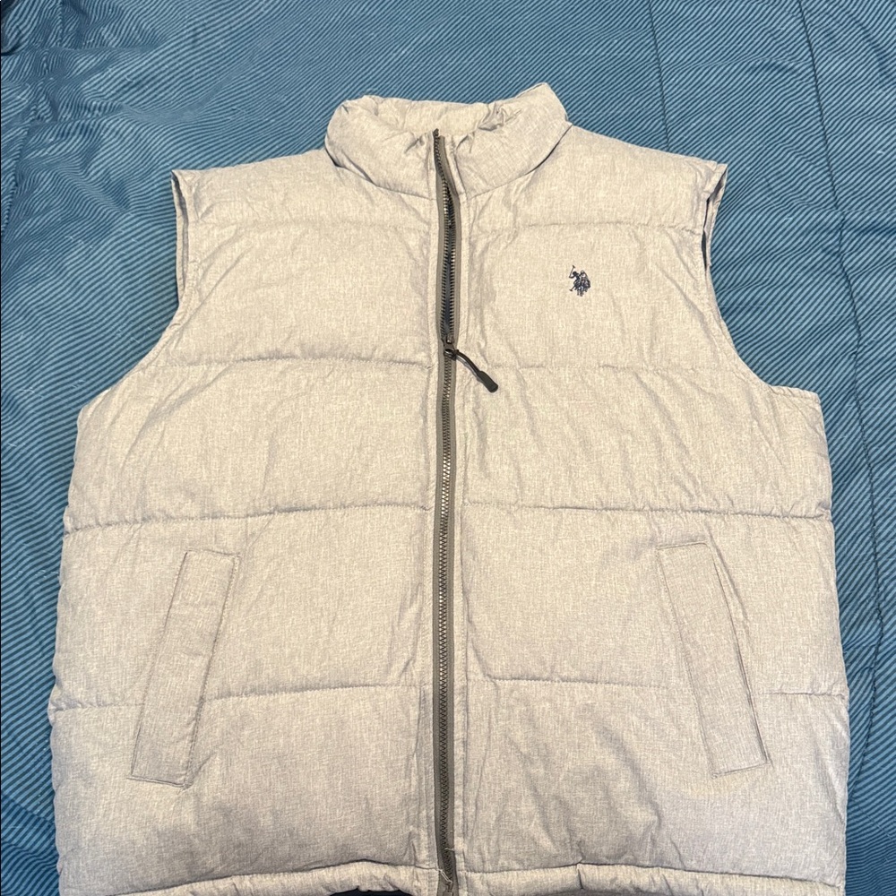 U.S. Polo Assn. Light Gray Puffer Vest
